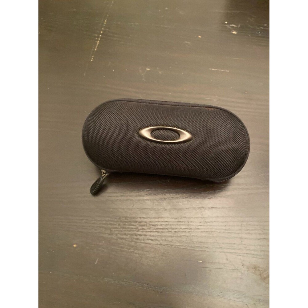 Oakley Sunglasses Large Vault Zip Closure Hard Case Black Color